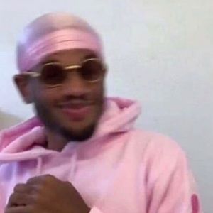 Meet your Posher, Cameron